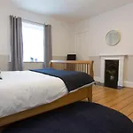 6 Abbey Terrace Hébergement de vacances