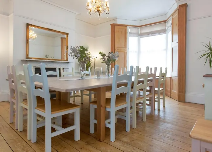 6 Abbey Terrace 別荘 *