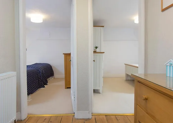 別荘 6 Abbey Terrace *