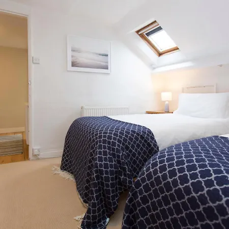 Nyaraló 6 Abbey Terrace *